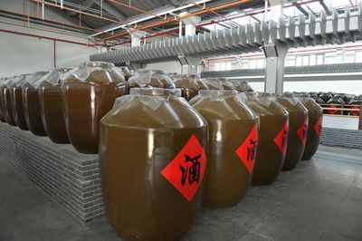 胡新利深入城固酒業(yè)公司調(diào)研，聚焦產(chǎn)業(yè)發(fā)展與品牌提升